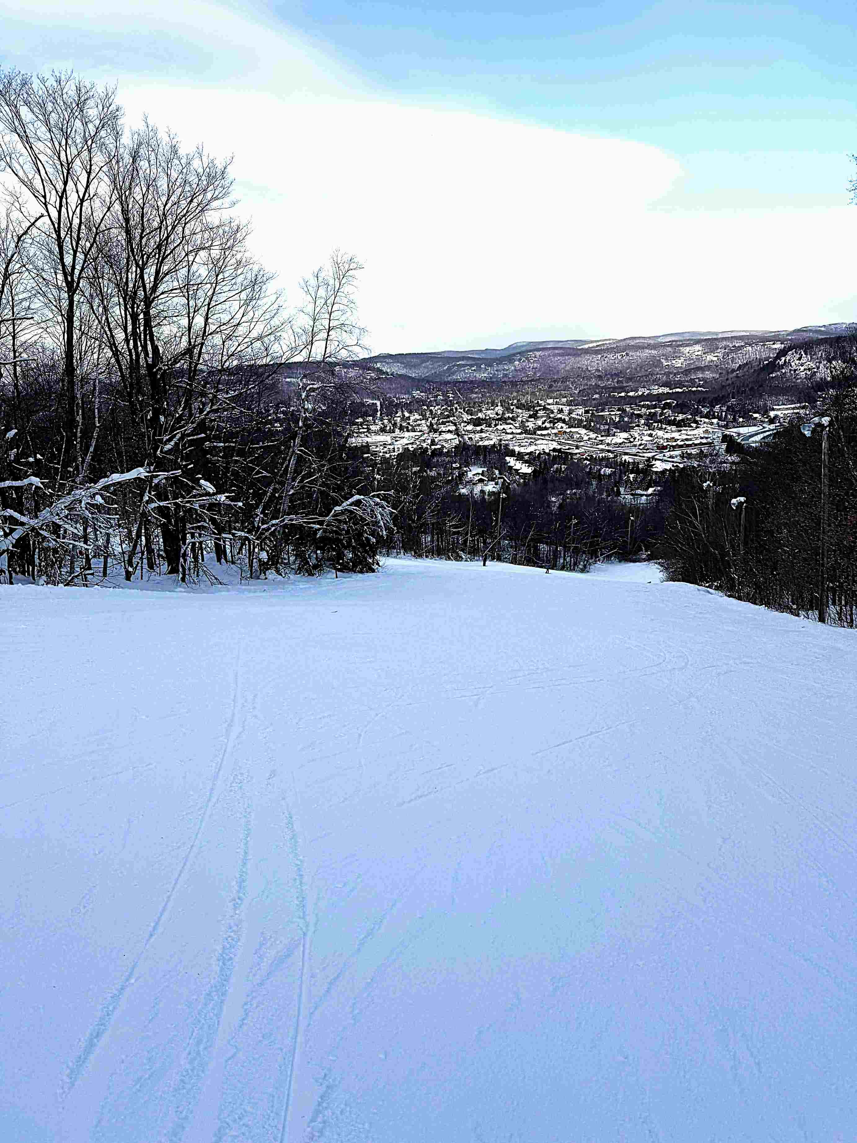 Sommet Saint Sauveur -  L'ouverture de la station se fait progressive 