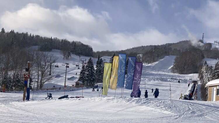 Station touristique Stoneham - L'impression d'être au sommet...